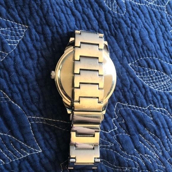 MENS Large Watch - Picture 2 of 2